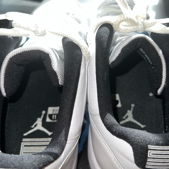 Size 11 - Picture 9 of 15